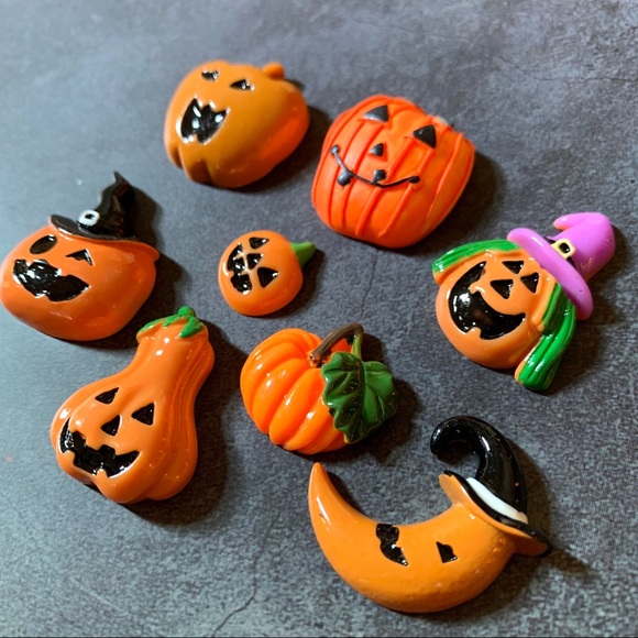 8pc Mixed Halloween Pumpkin Resin Cabochons - Picture 3 of 6